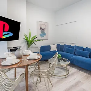 https://gorgeous-apartment-bell-centre-parking-available.hotels-in-montreal.org