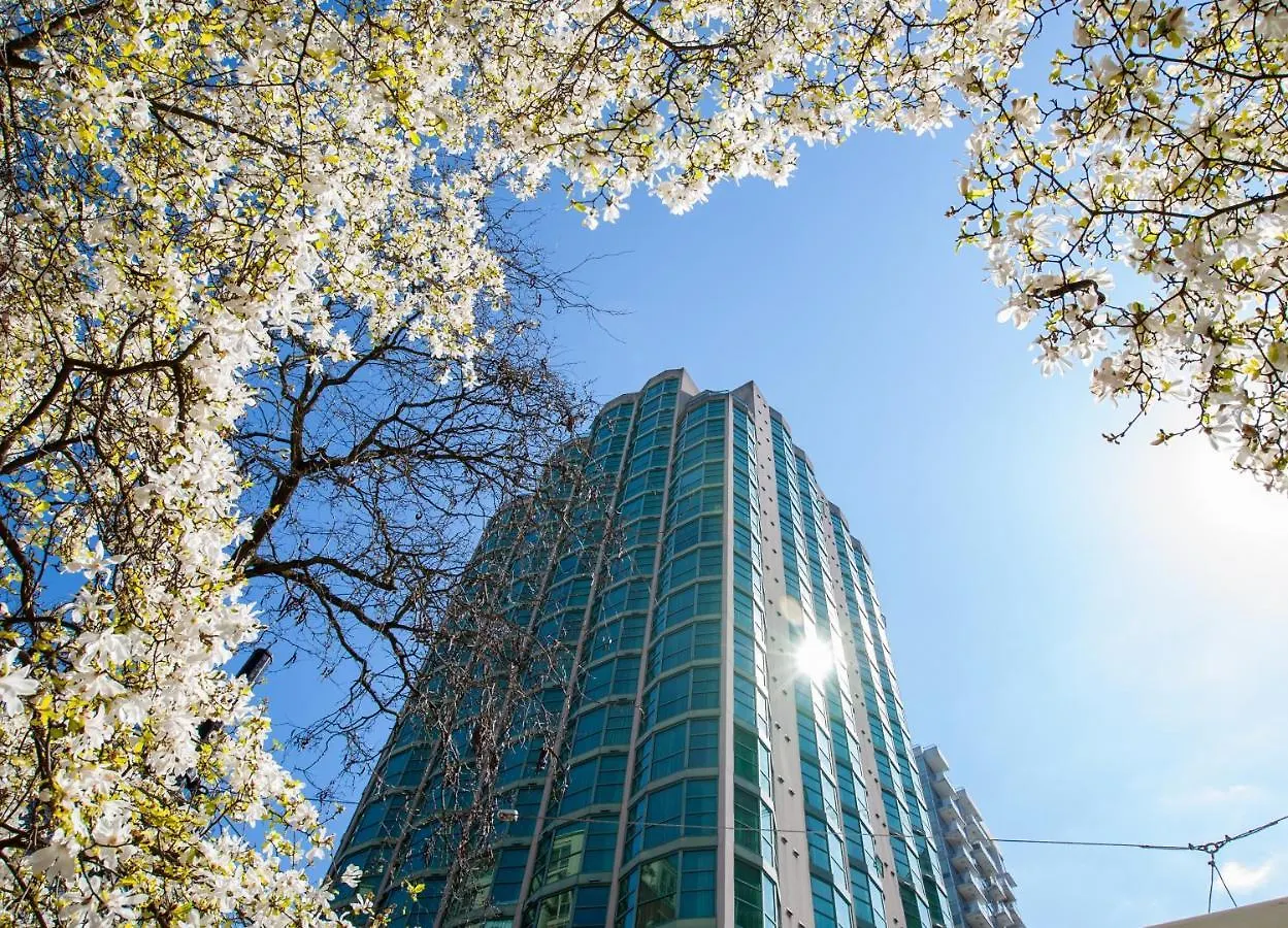 Rosedale On Robson Suite Hotel Vancouver