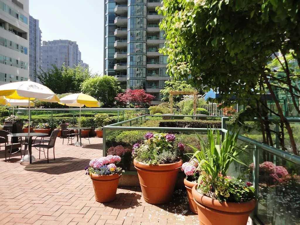 Rosedale On Robson Suite Hotel Vancouver Kanada