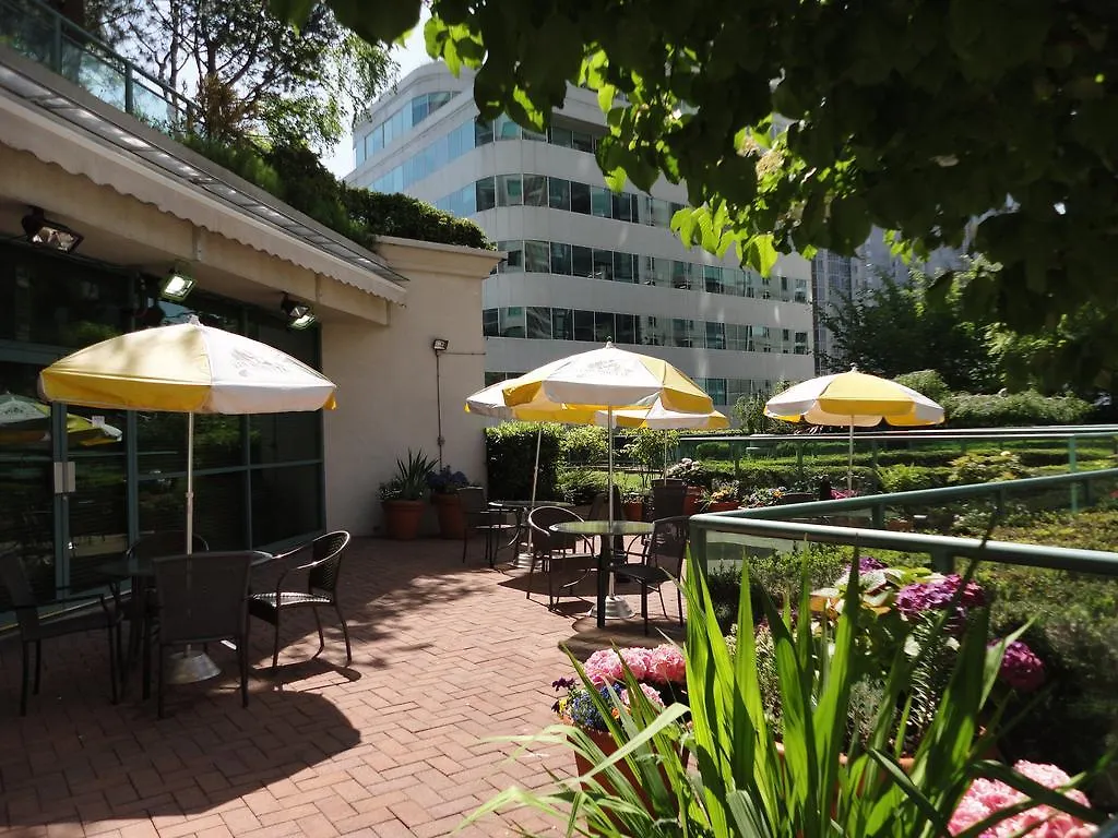 Rosedale On Robson Suite Hotel Vancouver