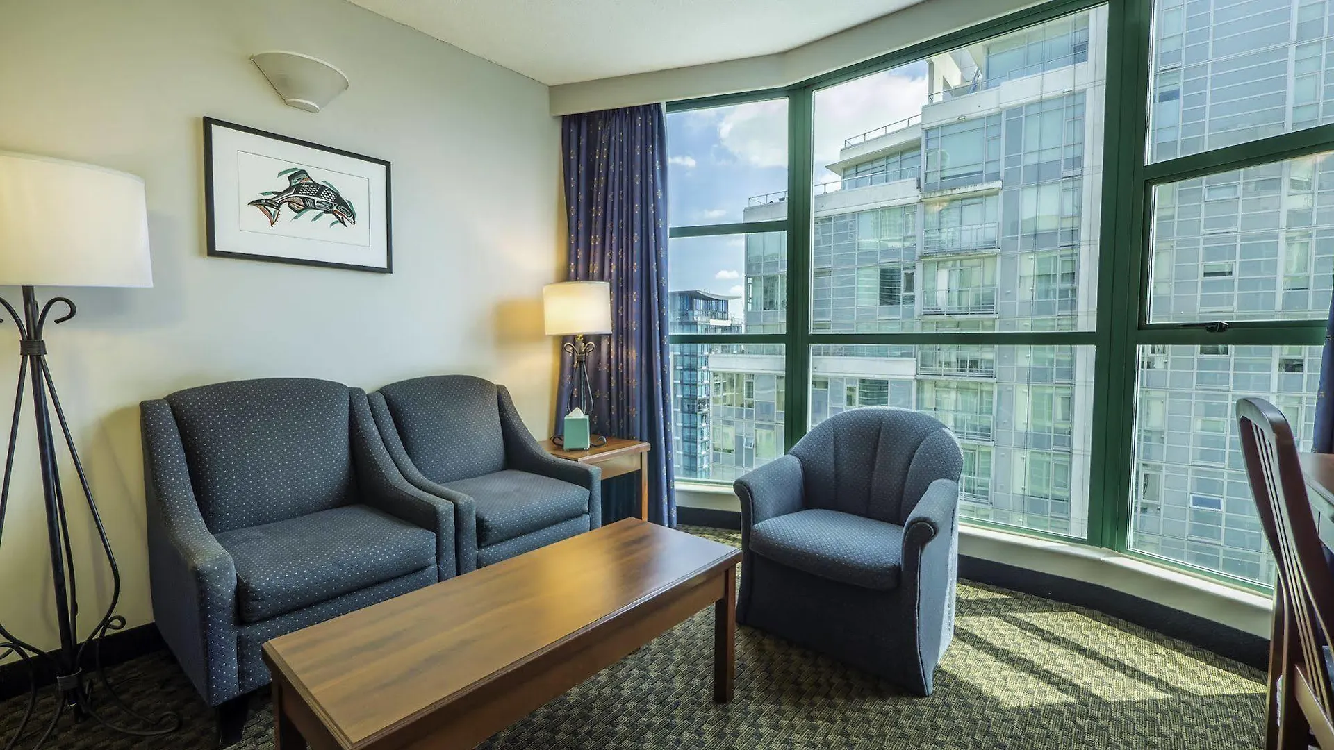Rosedale On Robson Suite Hotel Vancouver